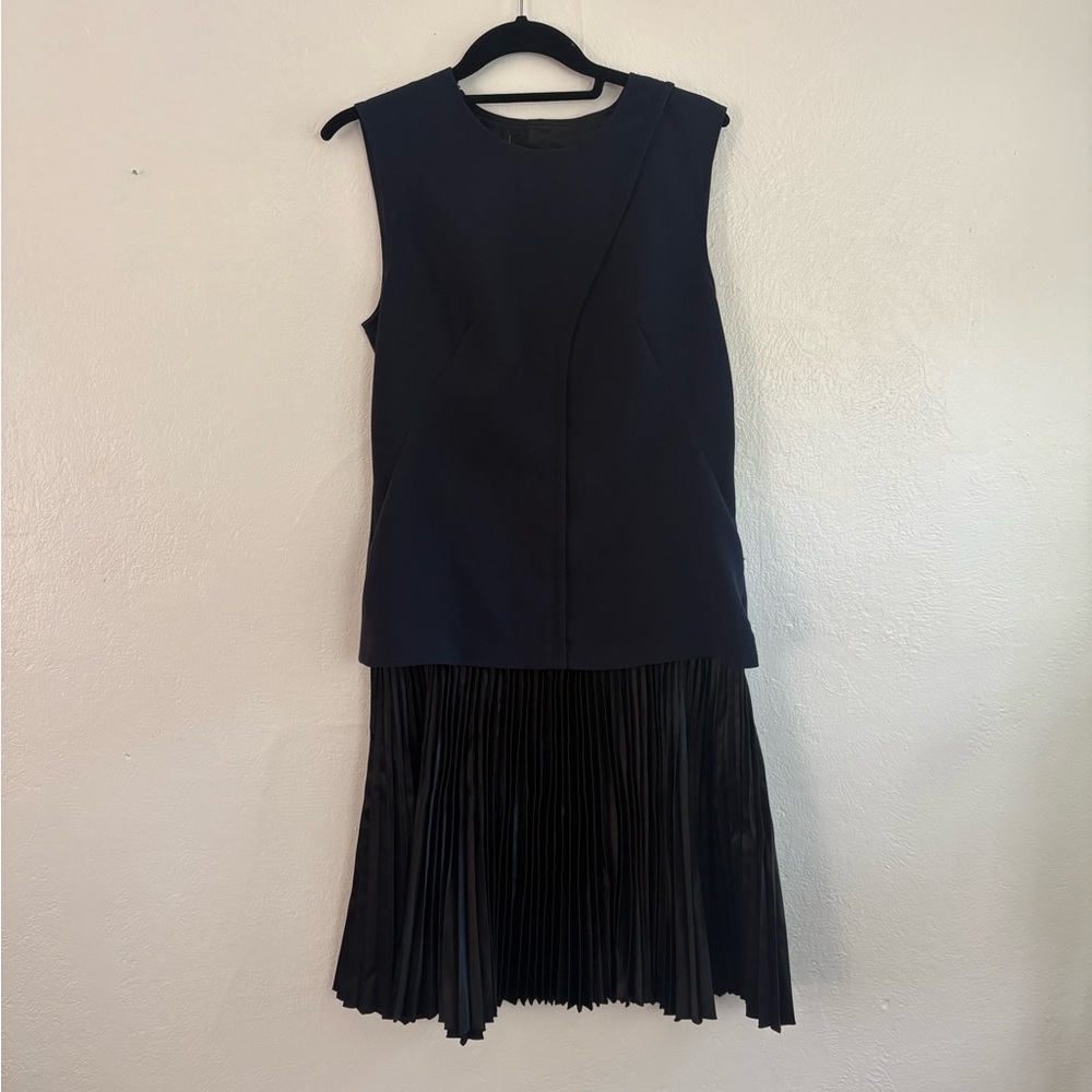 Cedric Charlier Navy and Black Architectural Pleated Midi Dress Size 10 / IT 44